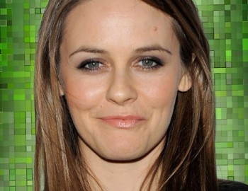 Alicia Silverstone - celebrities with solar homes
